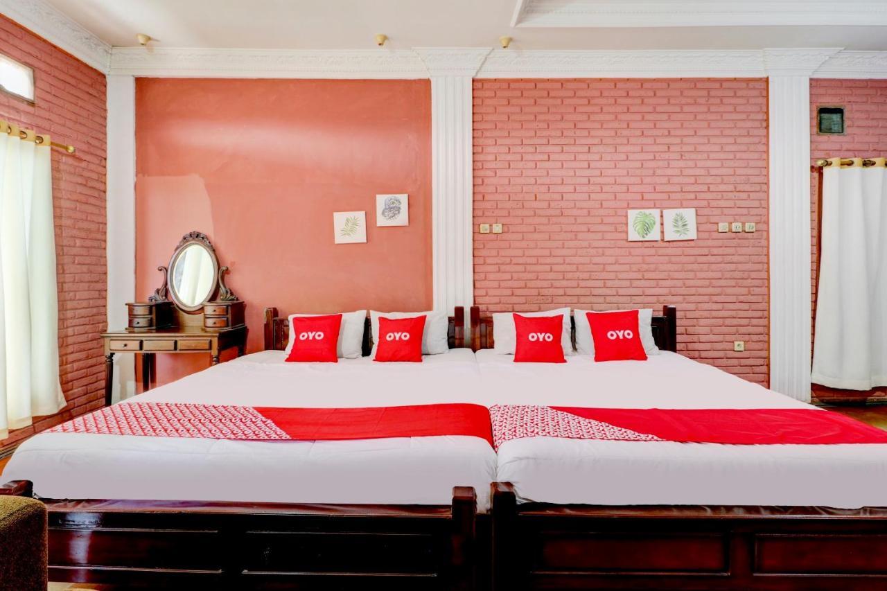 Hotel Oyo 90712 Acidalia Syariah 2*